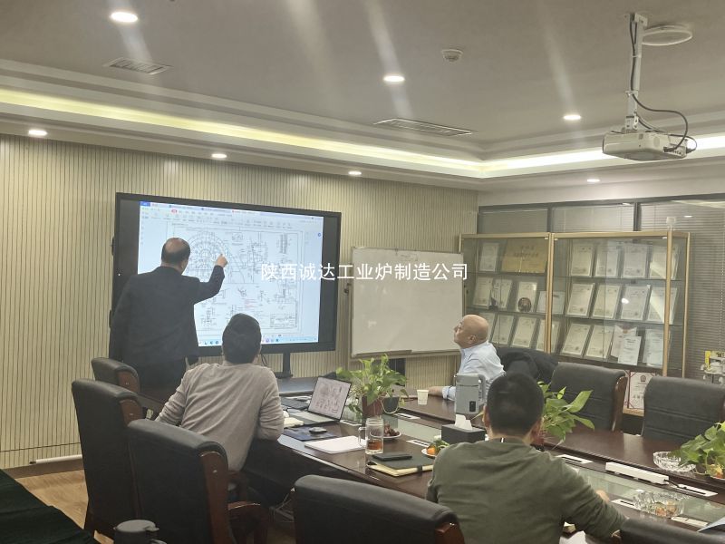 內(nèi)蒙中低碳錳鐵項目專家蒞臨我公司開展技術(shù)交流